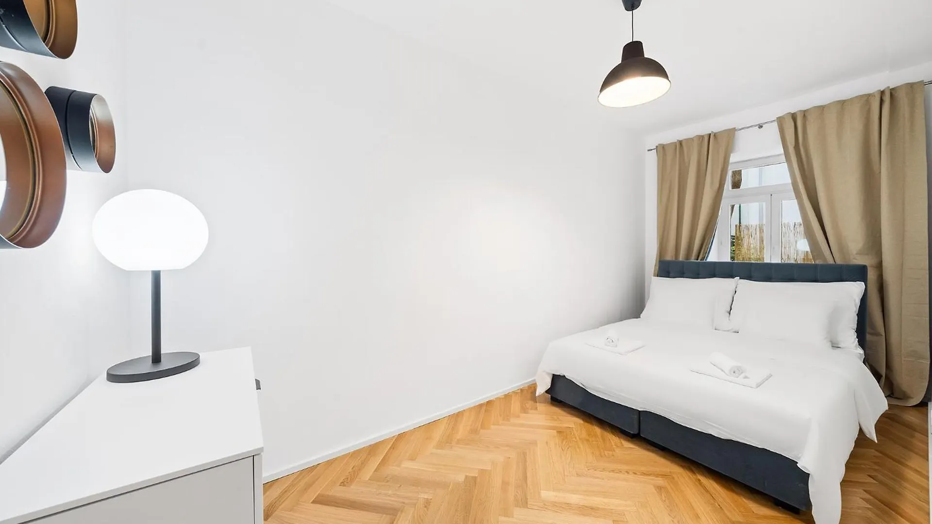 Vienna Chic Residences #Suite 4 Apartment